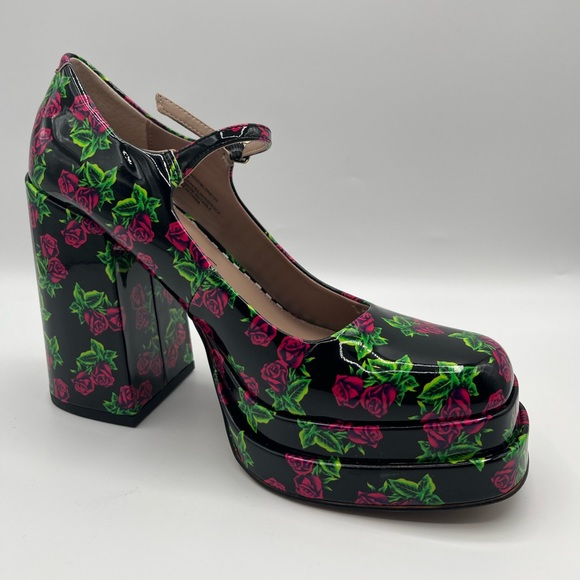 Betsey Johnson Shoes - BETSEY JOHNSON Womens Platform Blondie Round Toe Block Heel Shoes